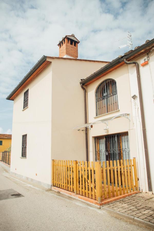 Country Chic Pistoia-casa In Campagna Giardino, Parking Holiday home *