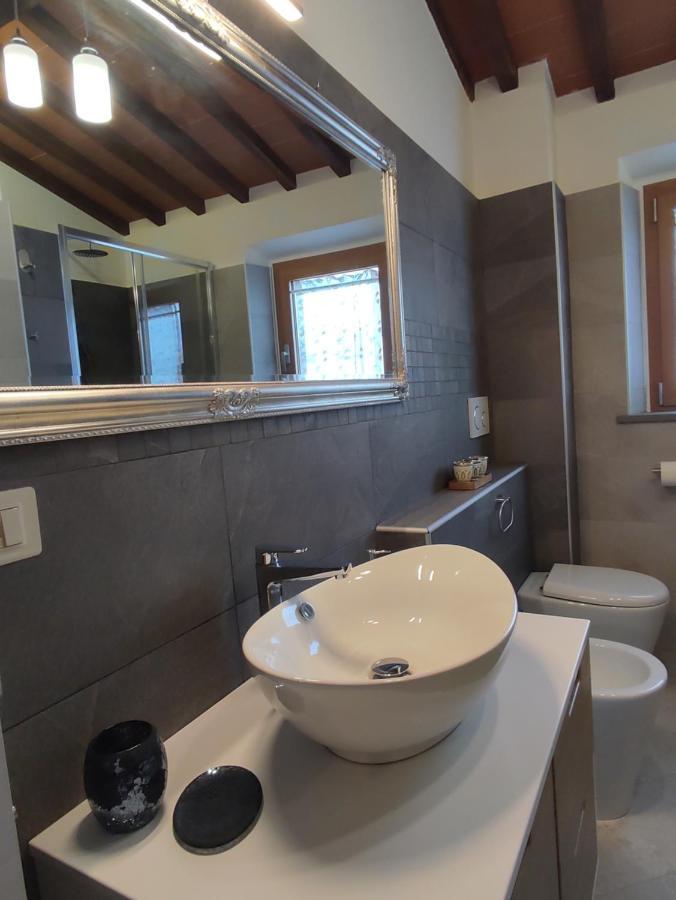 Holiday home Country Chic Pistoia-casa In Campagna Giardino, Parking