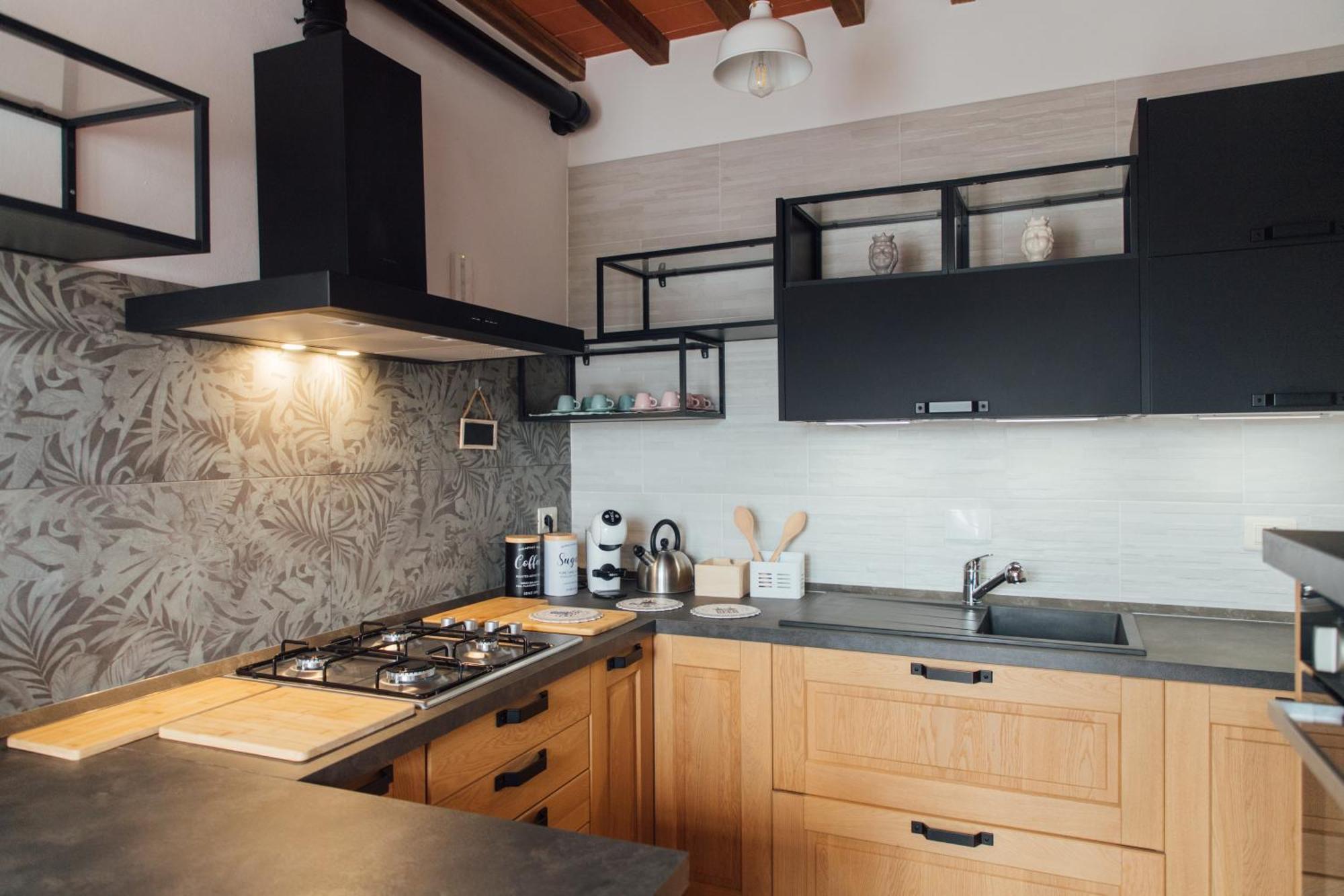 Country Chic Pistoia-casa In Campagna Giardino, Parking Pistoia